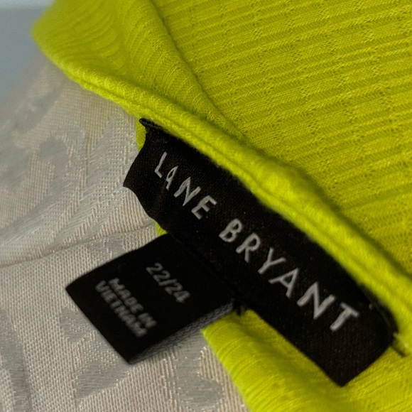 Lane Bryant Lime Green Top Size 22/24 - Picture 5 of 5